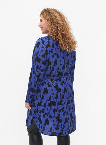 Kjole med trykk og snøring i midjen, Black Blue AOP, Model image number 1