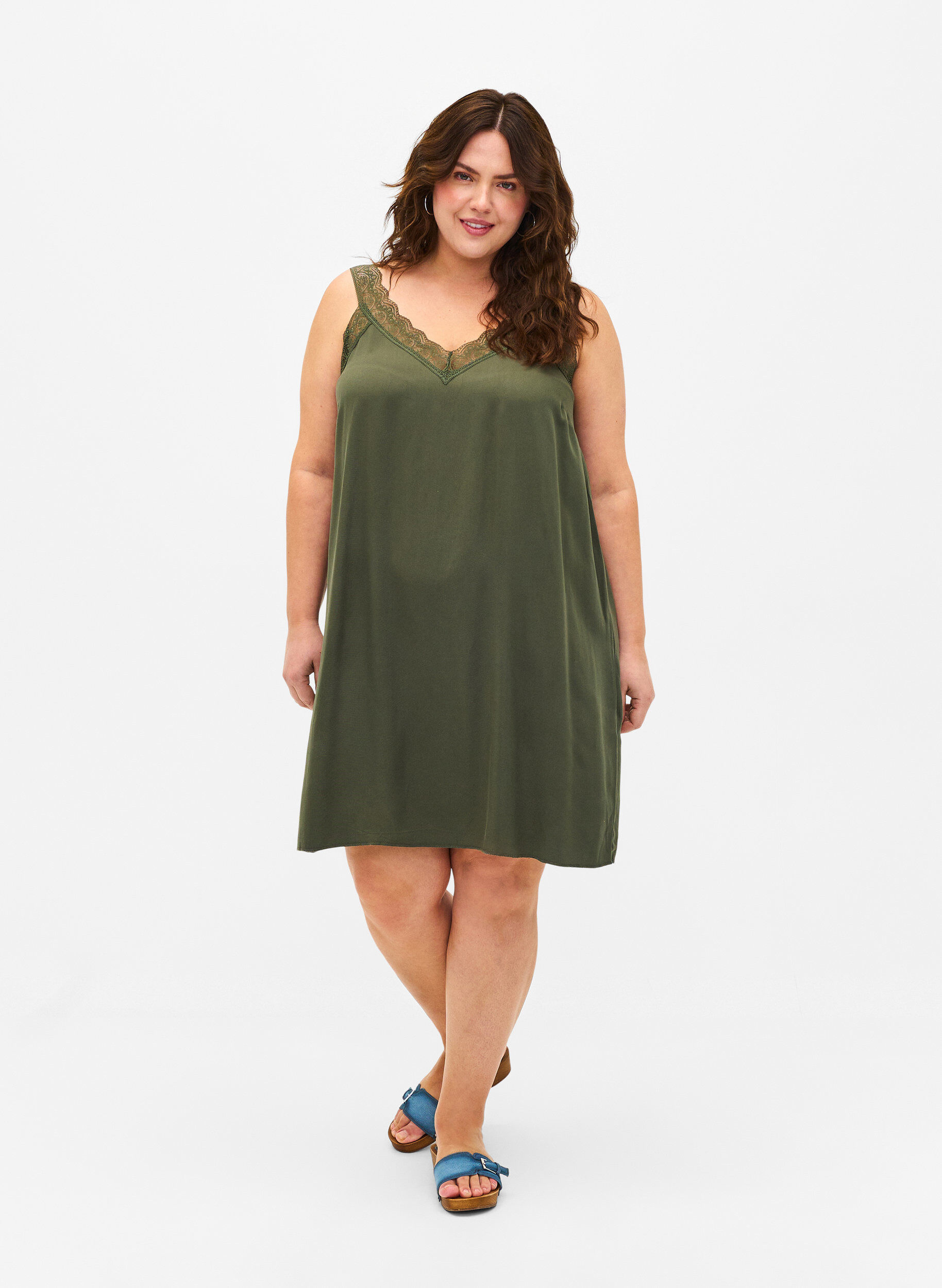 Zizzi Stroppkjole i viskose med blonder, Thyme, Model image number 2