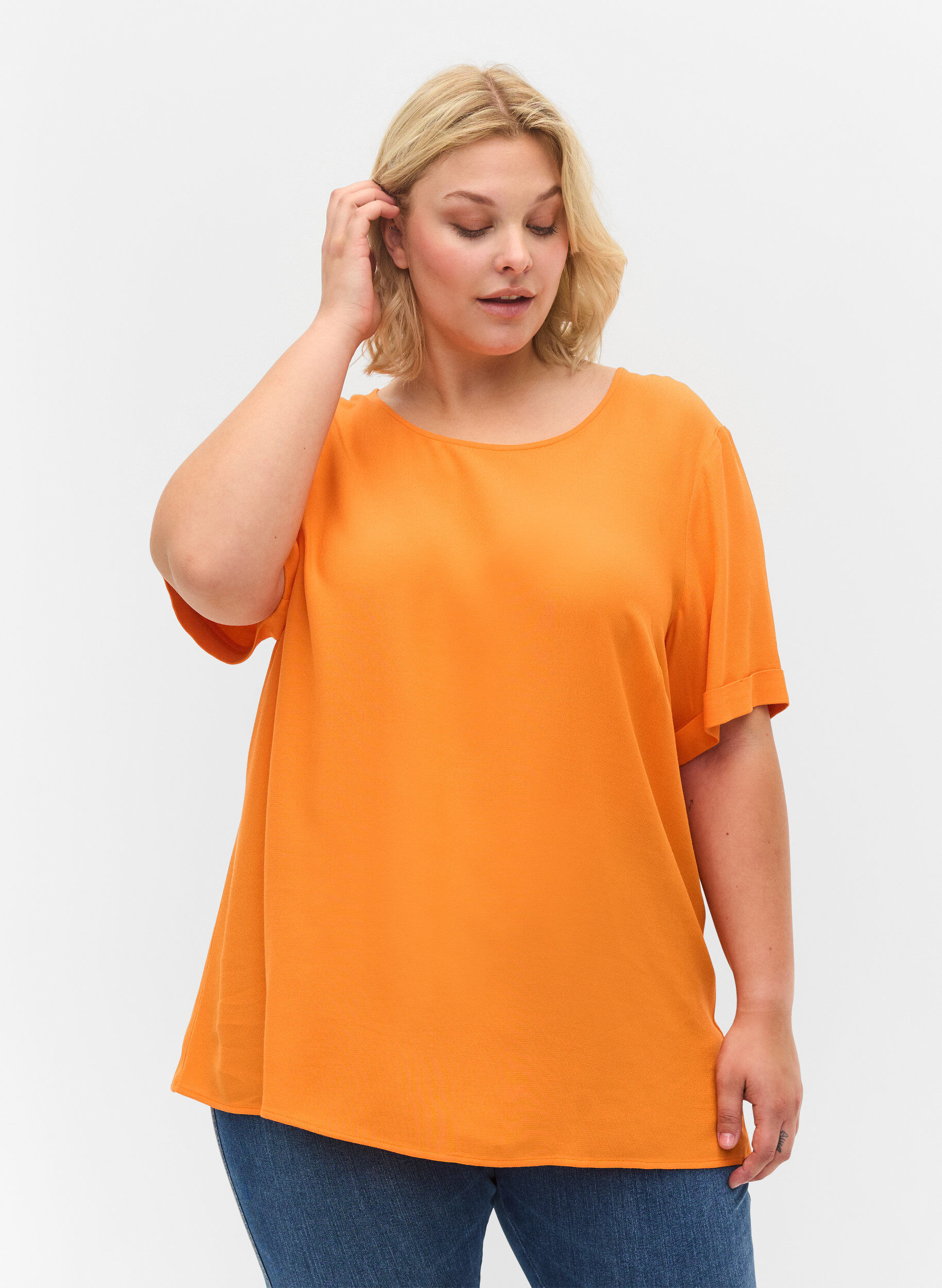 Zizzi Kortermet bluse i viskose, Orange Peel, Model image number 0