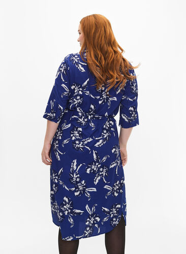 Zizzi FLASH - Skjortekjole med blomstertrykk, Navy Blazer Flower, Model image number 1