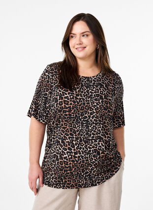 Zizzi T-skjorte med TENCEL™ Lyocell og leopardmønster, Brun, Model image number 0