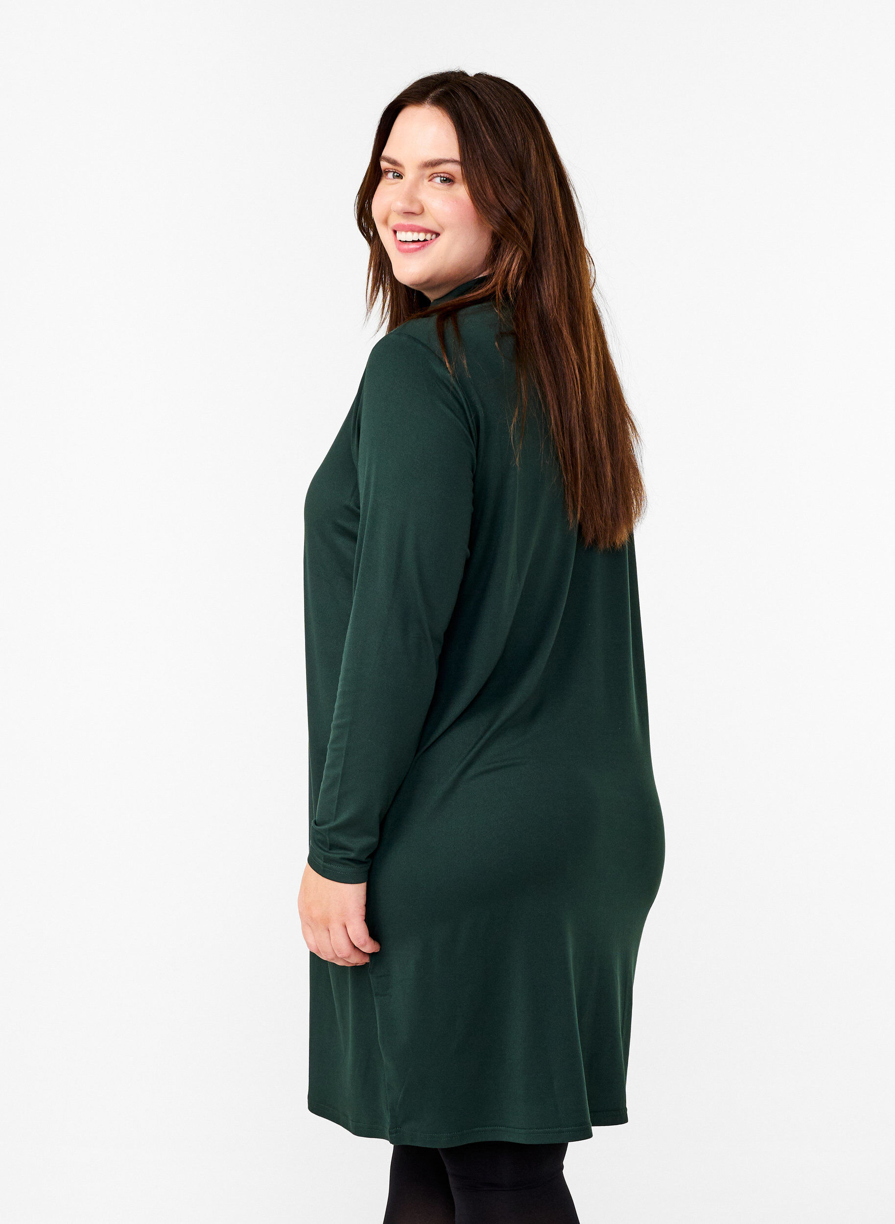 Zizzi FLASH - Kjole med lange ermer og turtleneck, Gr&oslash;nn, Model image number 2