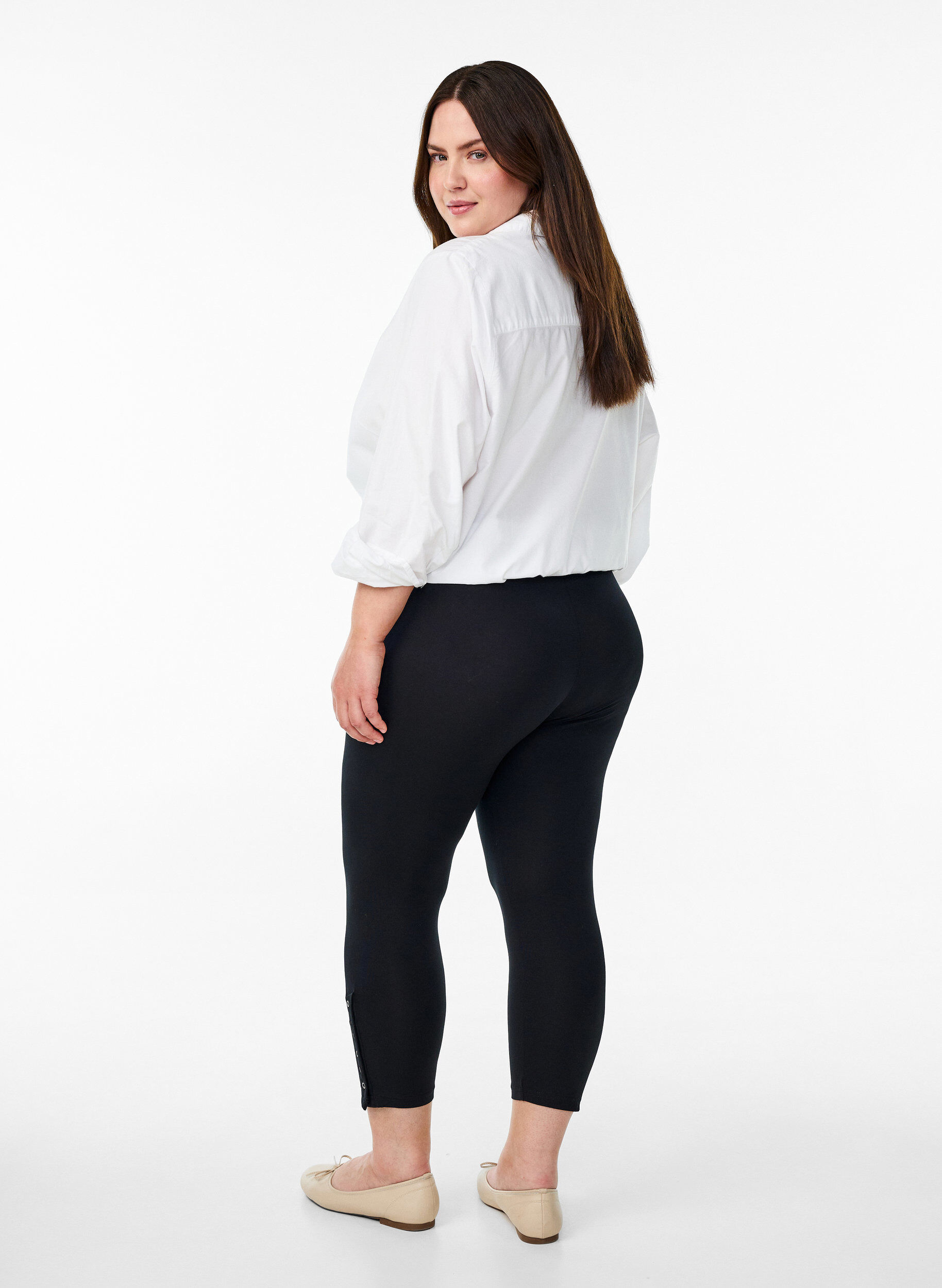 Zizzi3/4-leggings med knapper, Svart, Model image number 2