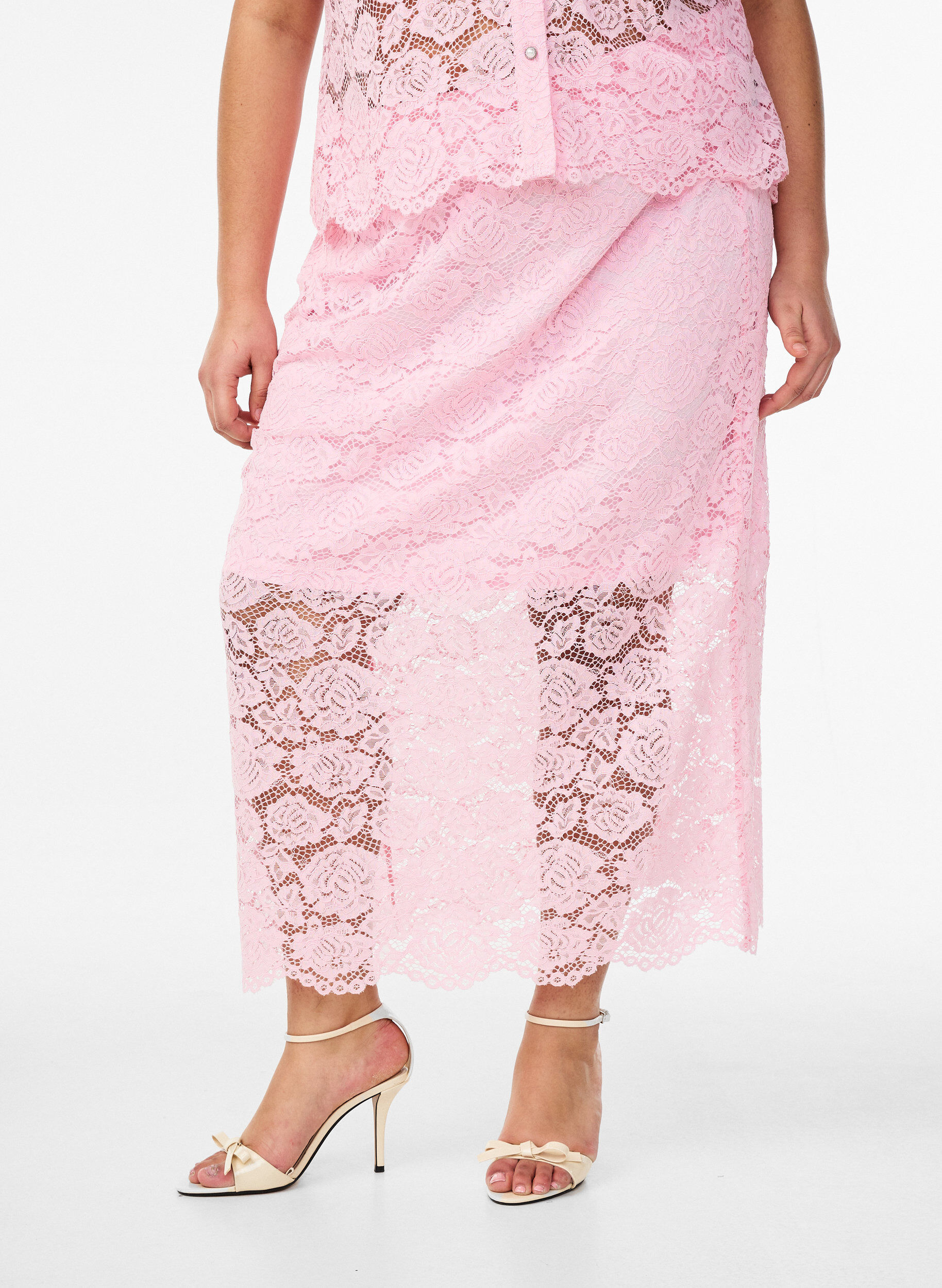 ZizziMidiskj&oslash;rt med blonder og elastisk midje, Rosa, Model image number 2