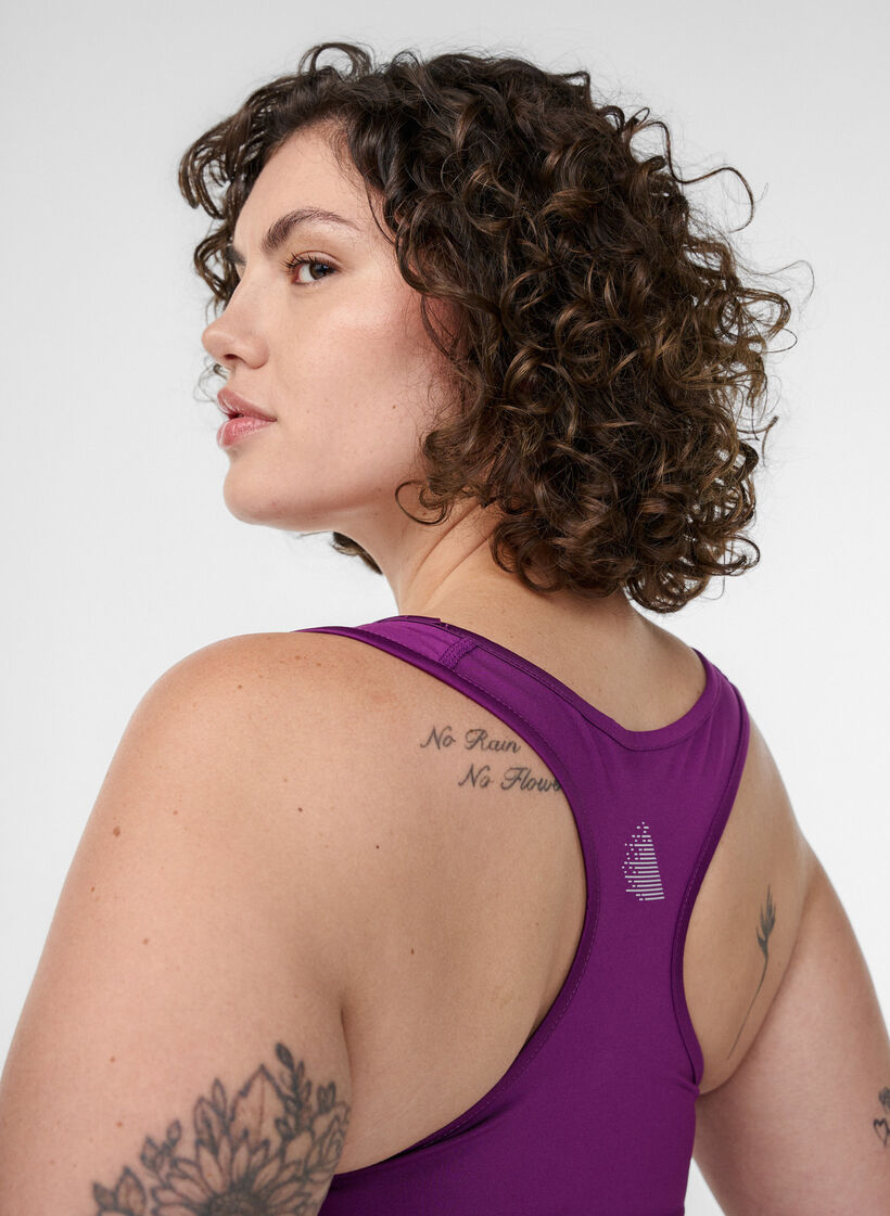 Sports-bh med racerback, Lilla, Model image number 3