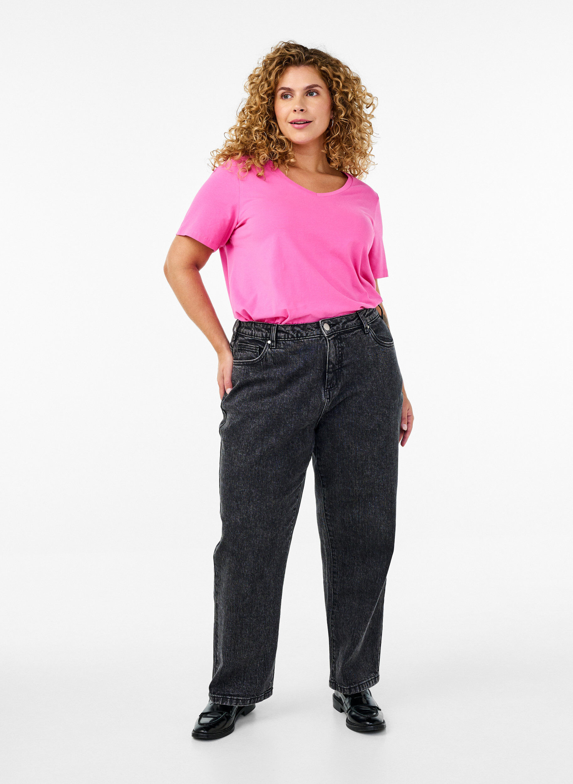 Zizzi Ensfarget basis bomulls-T-skjorte, Rosa, Model image number 1