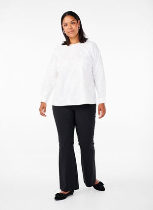 Zizzi Langermet bluse med broderi, Hvit, Model image number 1