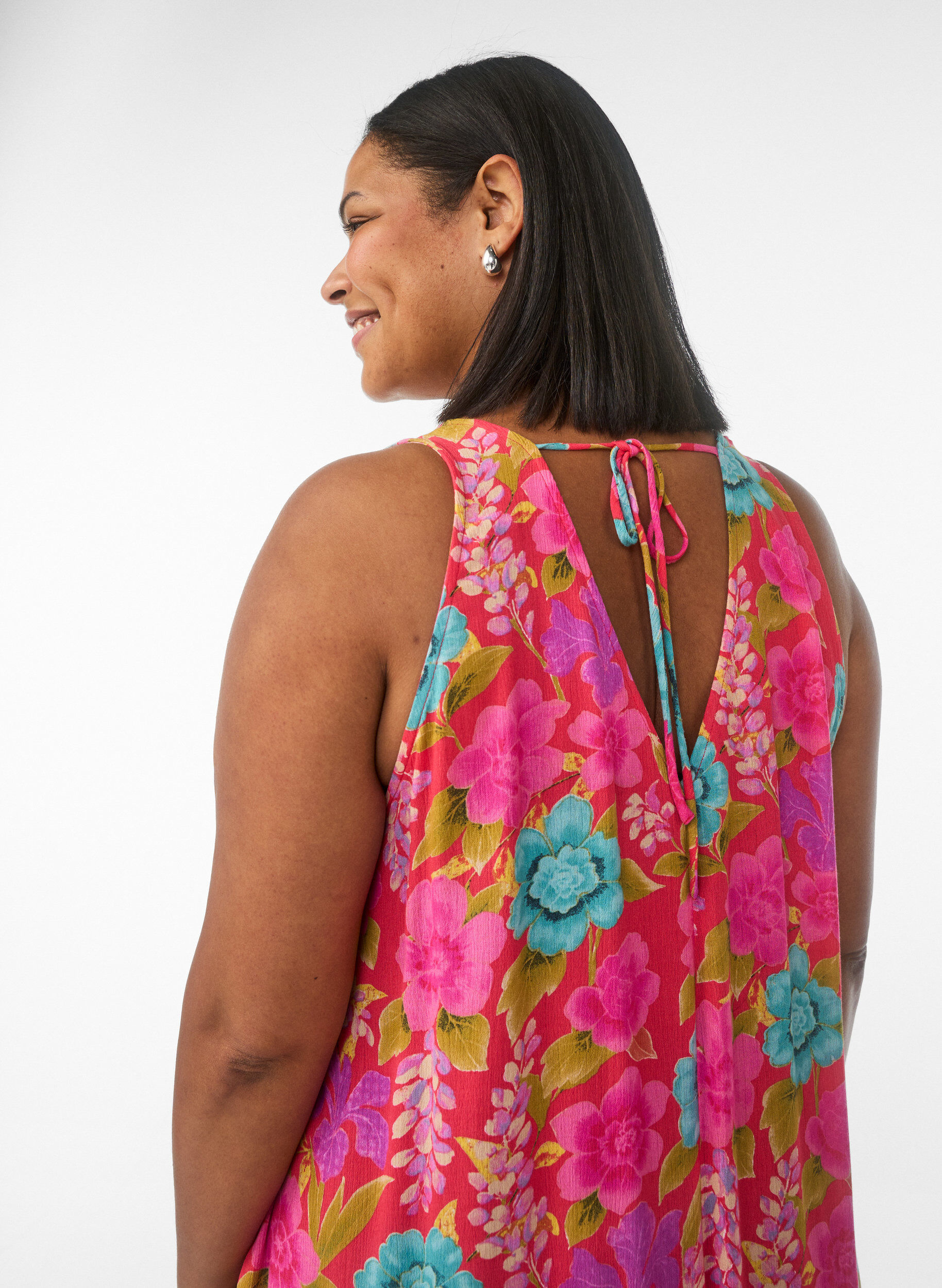 Zizzi Ermel&oslash;s A-linje maxi kjole med V-hals, R&oslash;d, Model image number 2