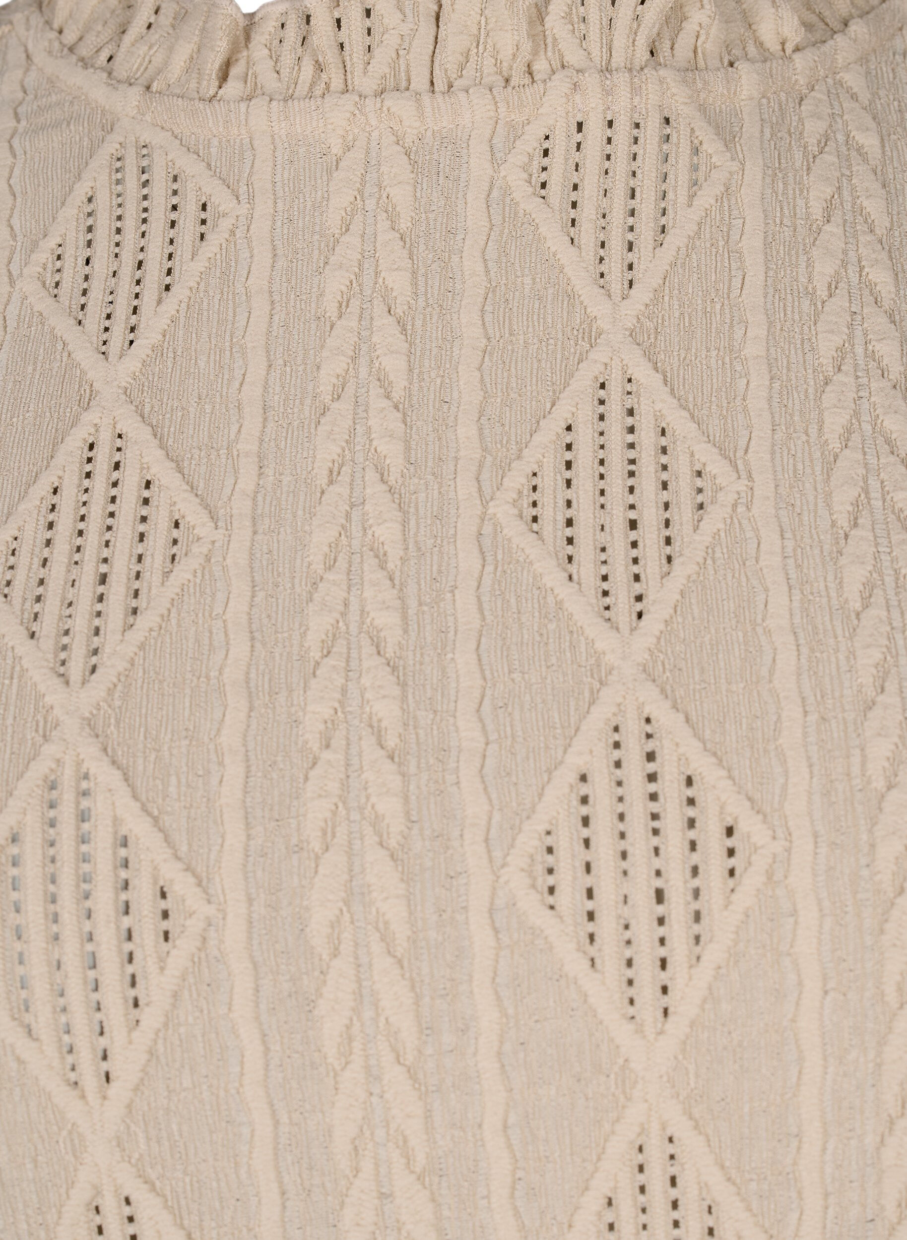 ZizziBluse med volanger og tone-i-tone-m&oslash;nster, Sand, Packshot image number 3