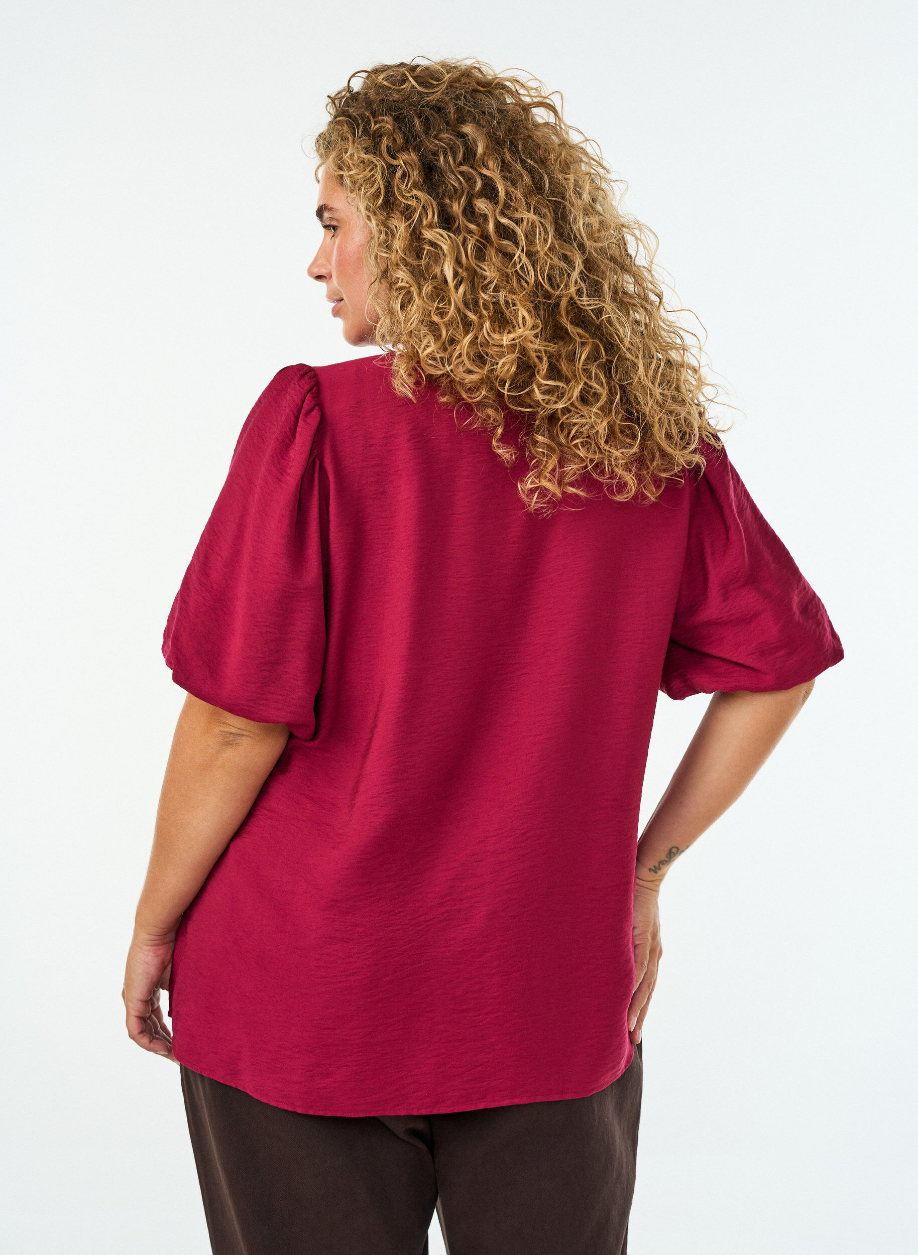 ZizziBluse med ballongermer og V-hals, R&oslash;d, Model image number 2