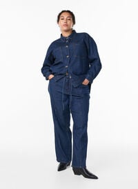 Vide jeans med knytebelte og høy midje, Blå Vide jeans med knytebelte og høy midje, Blå, Model