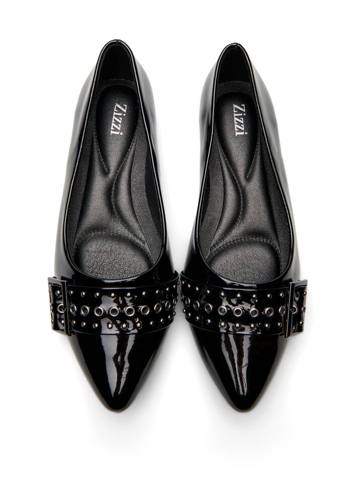 Wide fit - Ballerina med stropp og studs, Black, Packshot