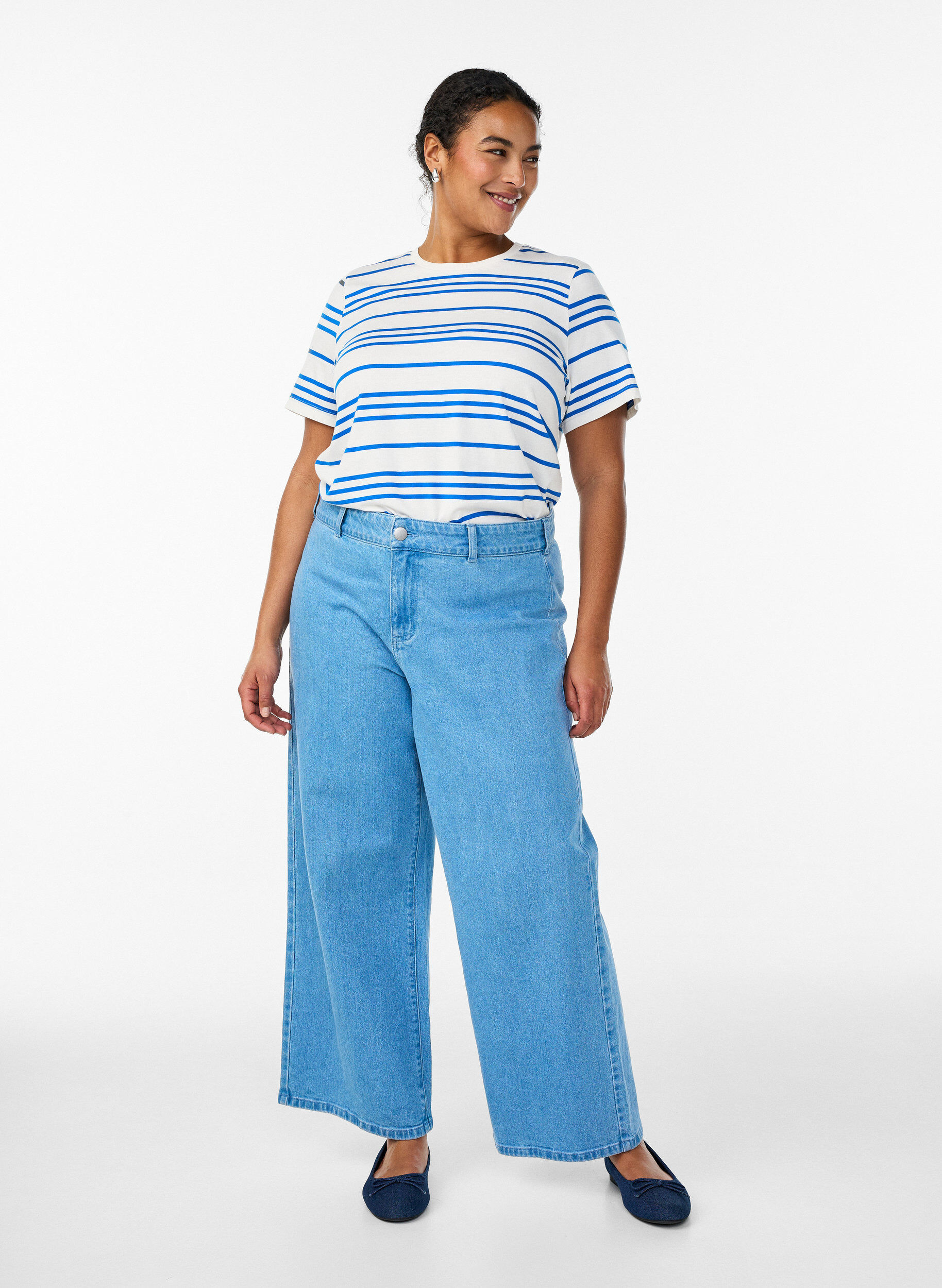 Zizzi Stripete bomulls-t-skjorte, Hvit, Model image number 1