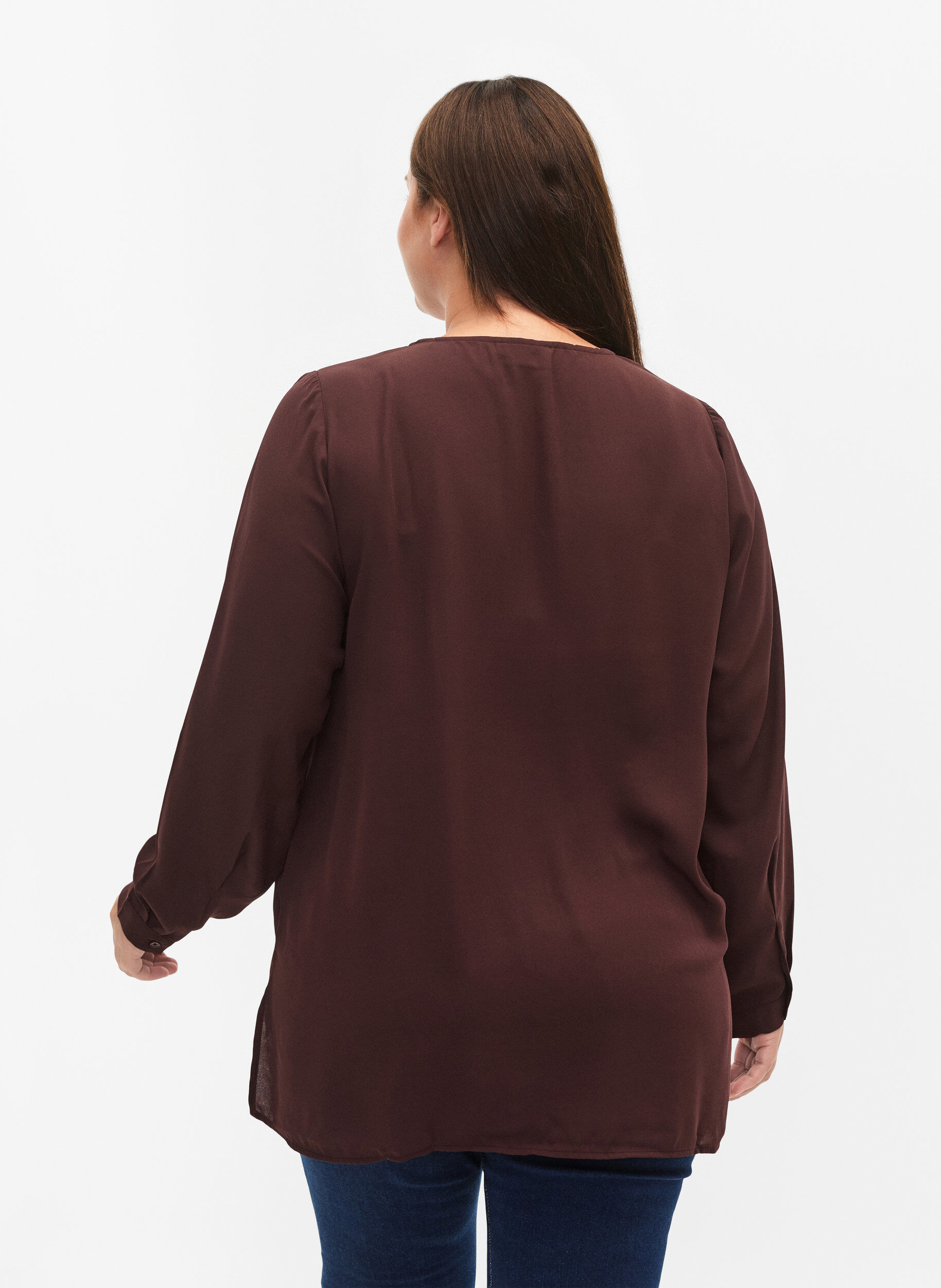 Zizzi Ensfarget skjorte med V-hals, Fudge, Model image number 1