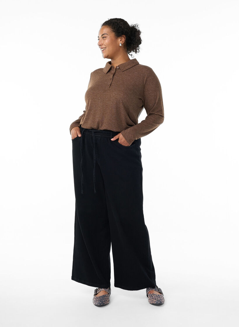 Langermet poloskjorte i elastisk, ribbet kvalitet, Brun, Model image number 1