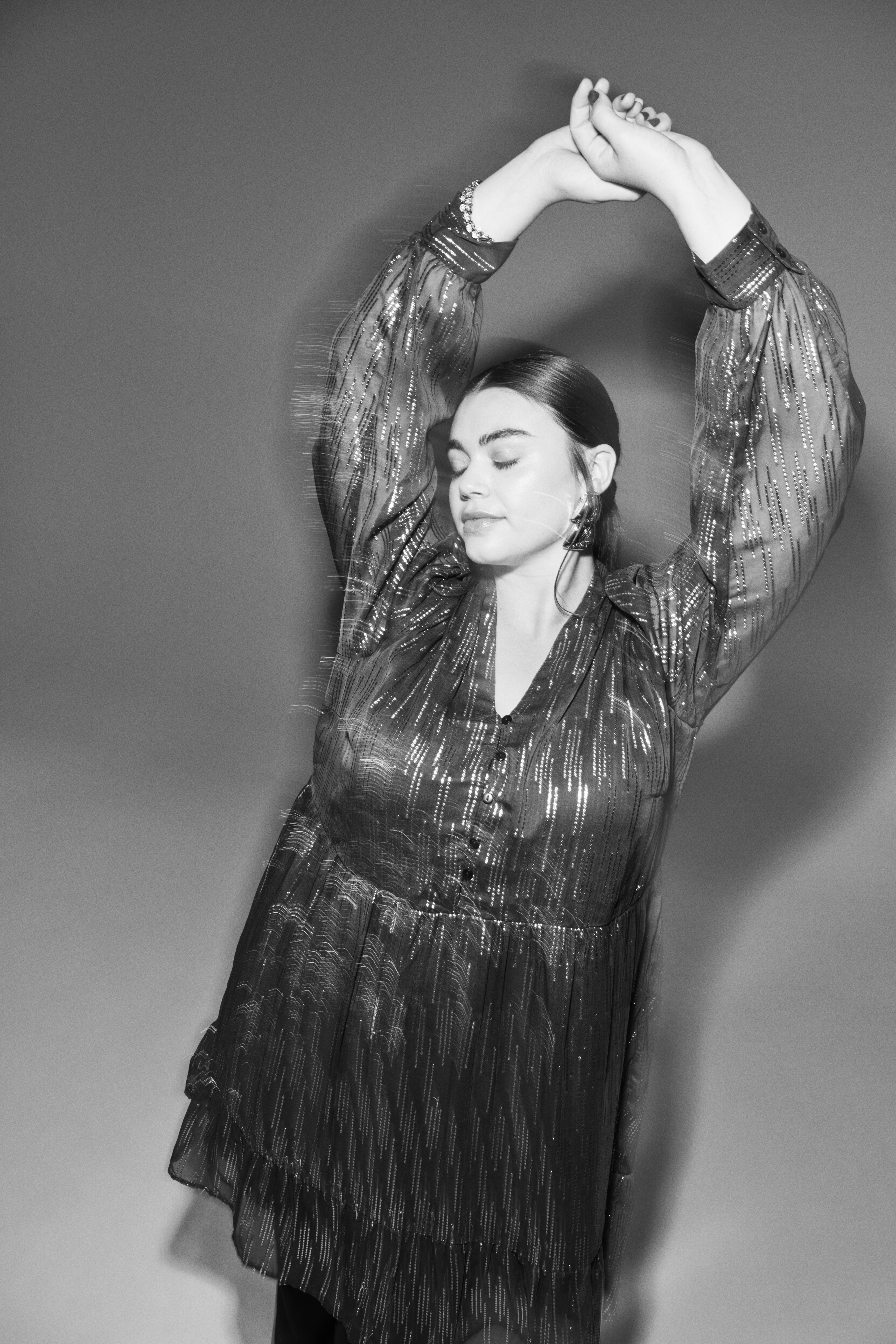 Zizzi Kjole med glitter, , Model