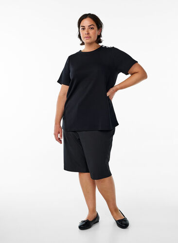 Zizzi Kortermet bluse med knappestolpe, Svart, Model image number 1