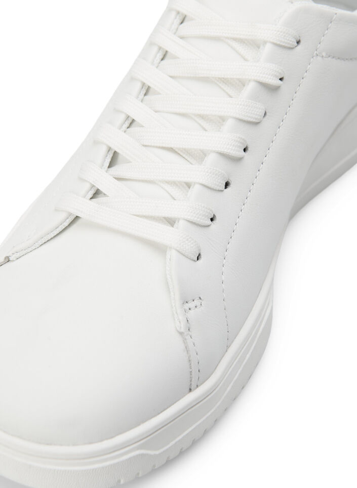 Wide fit sneakers i skinn, White, Packshot image number 2