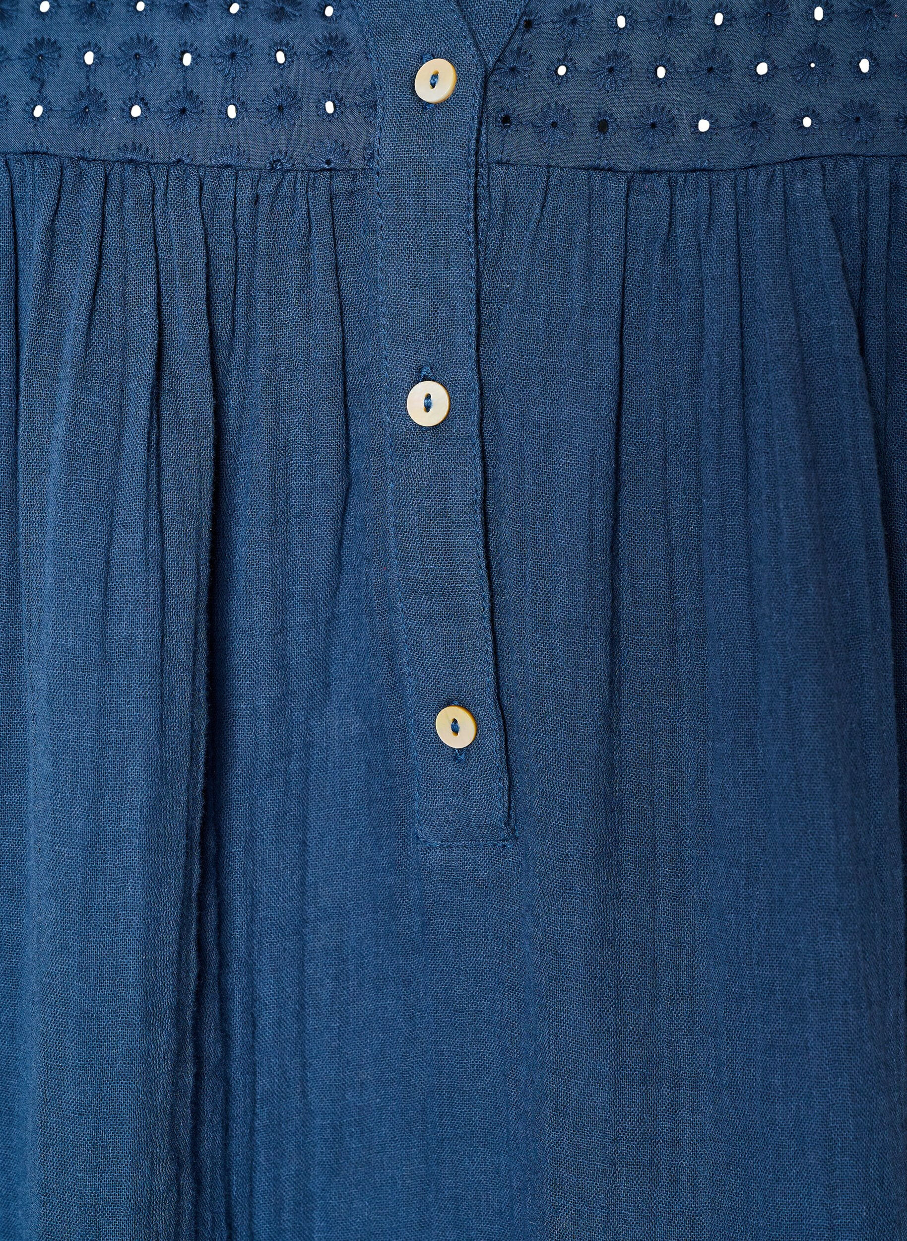ZizziBluse i bomullsmuslin med broderie anglaise, Bl&aring;, Packshot image number 2
