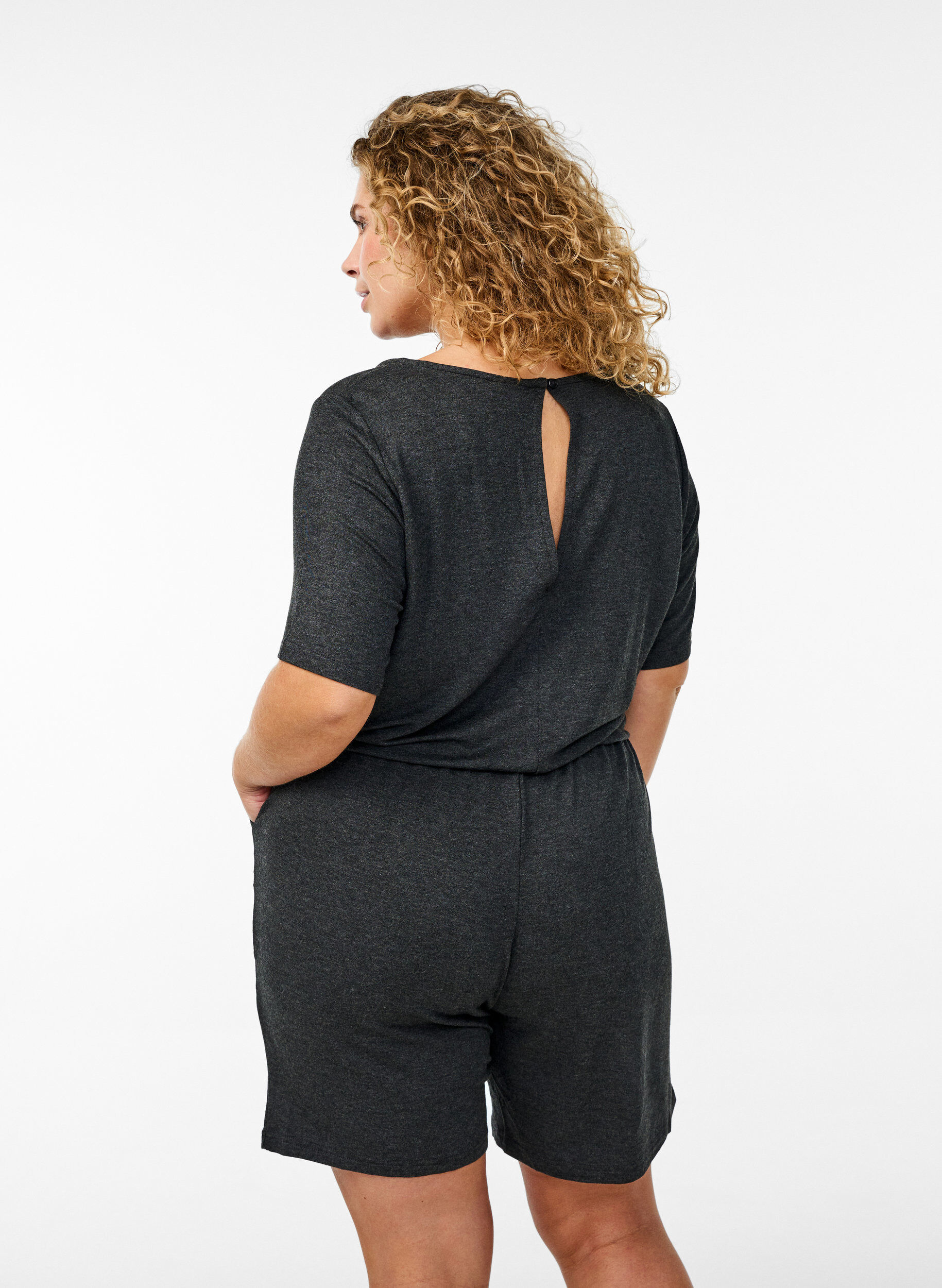Zizzi Jumpsuit med korte ben, Gr&aring;, Model image number 2
