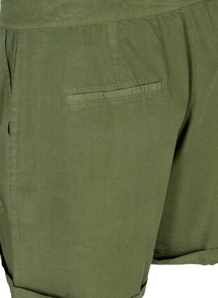 Løse shorts i lyocell med lommer, Kaki Green, Packshot image number 3