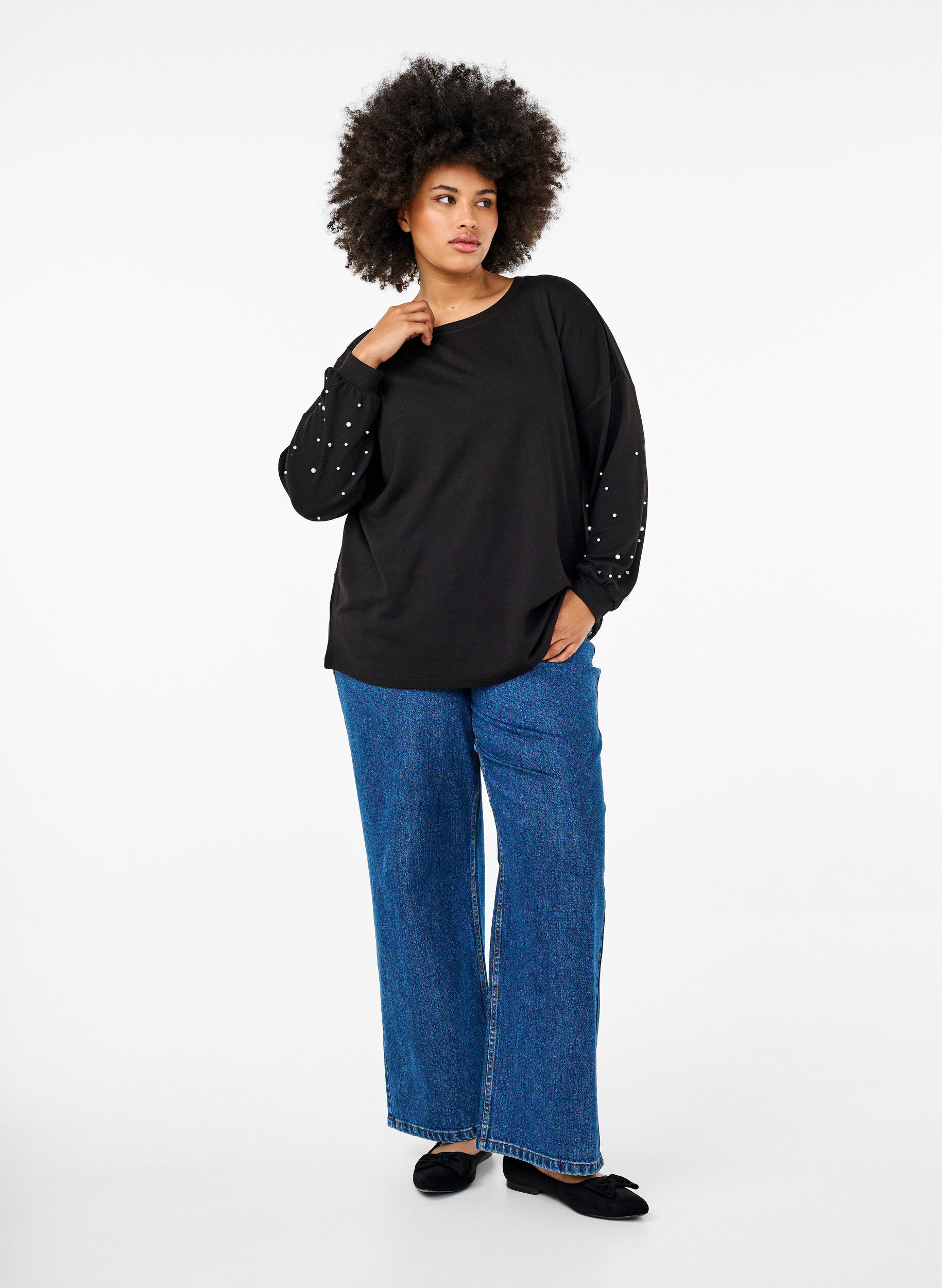 ZizziEnsfarget bluse med perler, Black, Model image number 2