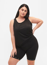 Tettsittende treningsshorts, Black, Model