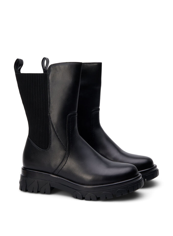 Wide fit – Kort støvel med strikk, Black, Packshot