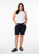 Slim fit Emily-shorts med normalhøy midje, Svart, Model image number 1