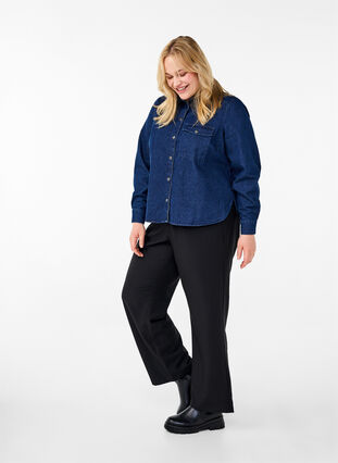 Zizzi Dongerijakke med brystlomme, Unwashed Denim, Model image number 2