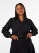 Skjortebluse med broderte blomsterapplikasjoner, Svart, Model image number 0