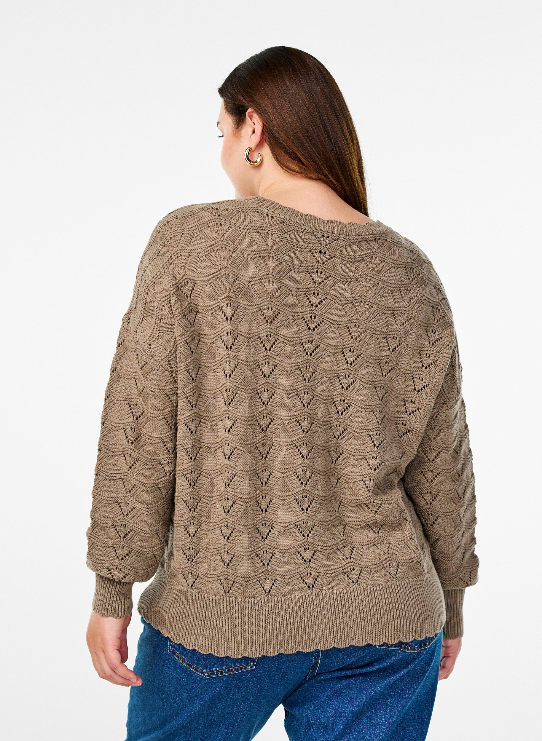 Zizzi Langermet strikket bluse med et &aring;pent m&oslash;nster, Desert Taupe, Model image number 1