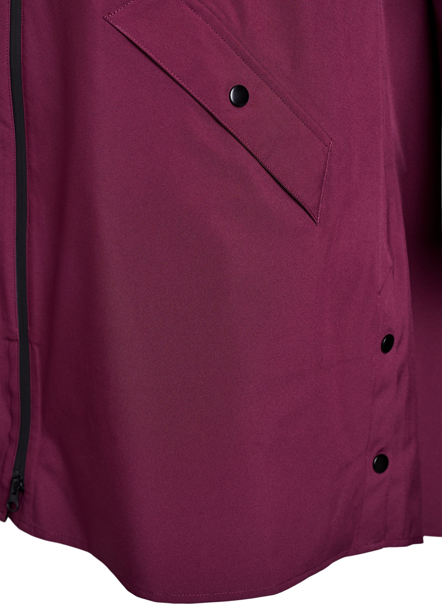 ZizziRegnjakke med lommer og hette, M&oslash;rk Bordeaux, Packshot image number 3