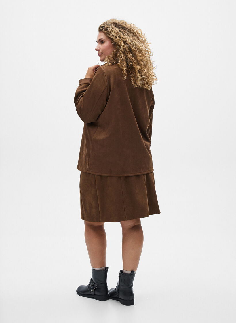 Kort A-linjeskjørt i imitert semsket skinn, Brown Fake Suede , Model