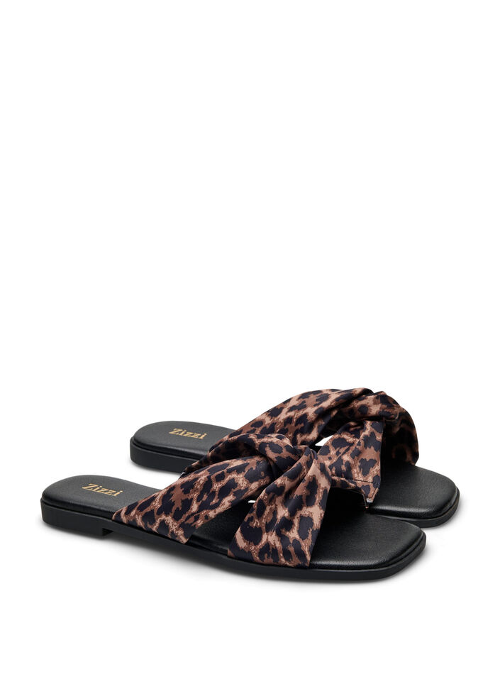 Wide fit - Slip-in med kryssede satengstropper, Leopard AOP, Packshot