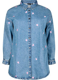Løs denimskjorte med broderte lepper, Light Blue Heart