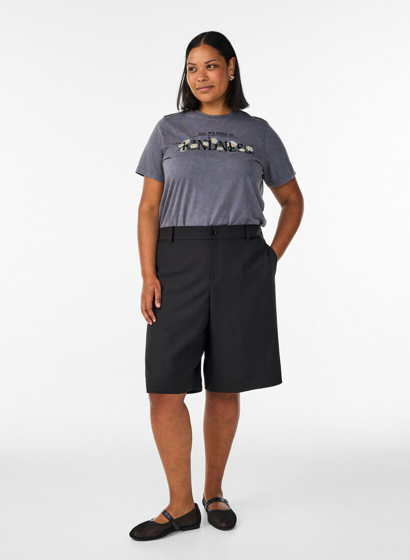 Bomulls T-skjorte med vasket utseende og brodert motiv, Gr&aring;, Model image number 1