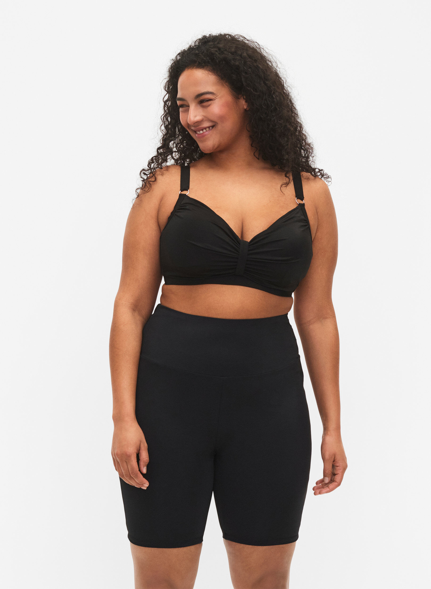 Zizzi Lange badeshorts , Svart, Model image number 0