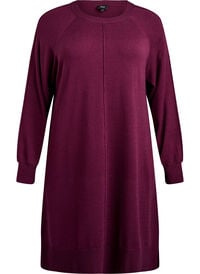 Kort strikkekjole med raglanermer og en midtsøm, Mørk Bordeaux Kort strikkekjole med raglanermer og en midtsøm