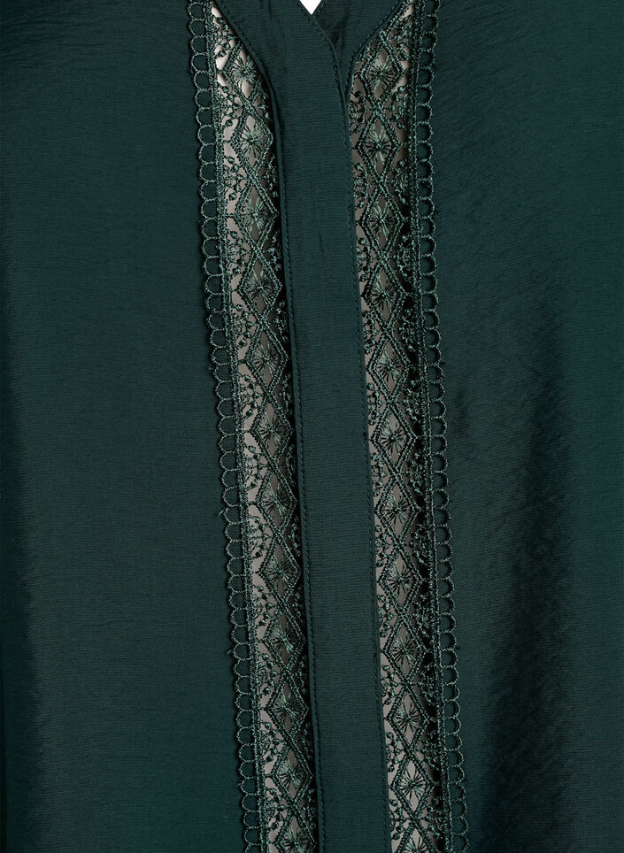 Bluse med V-hals og broderte bånd, Grønn, Packshot image number 2