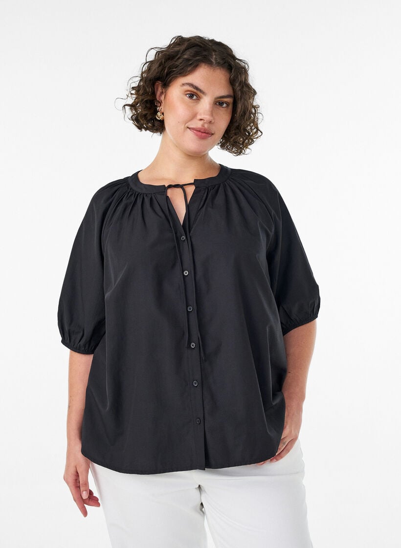 Skjortebluse med knappelukking og knytebelte, Svart, Model image number 0