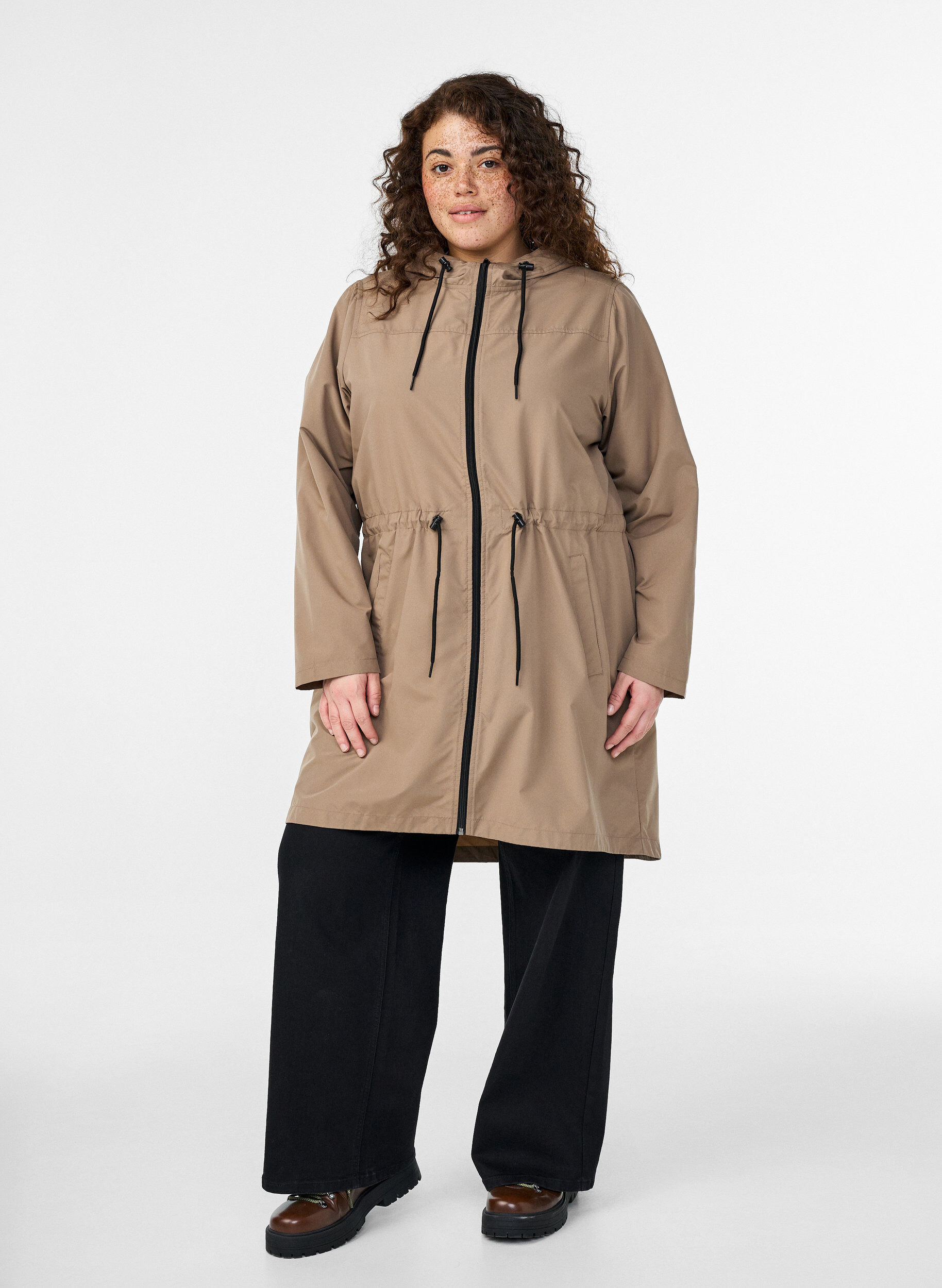 ZizziLett parkas med hette, Brun, Model image number 1