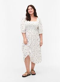 Blomstrete midikjole av viskose med smock, Bright White Flower, Model