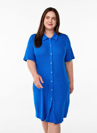 Knelang skjortekjole i jersey med korte ermer, Blå Knelang skjortekjole i jersey med korte ermer, Blå, Model
