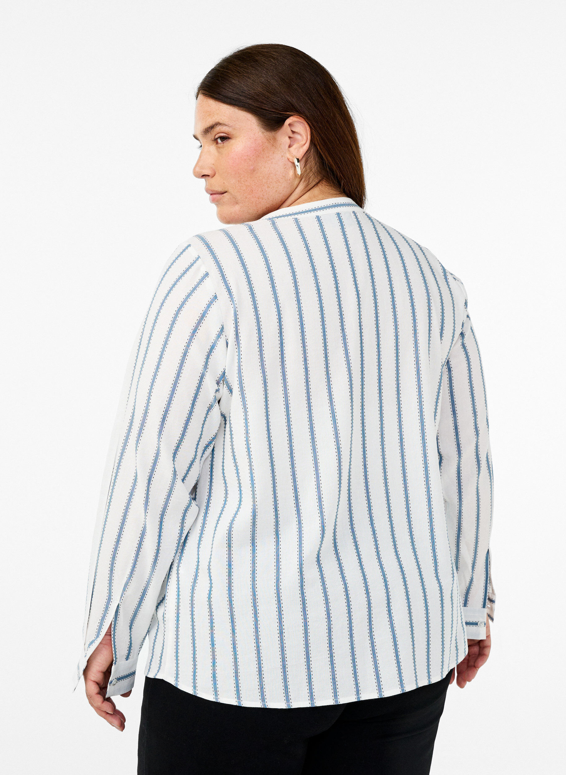 Zizzi Stripet bluse med knyteutstyr, Hvit, Model image number 2