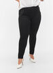 Super slim Amy jeans med sn&oslash;redetaljer, Black, Model image number 2
