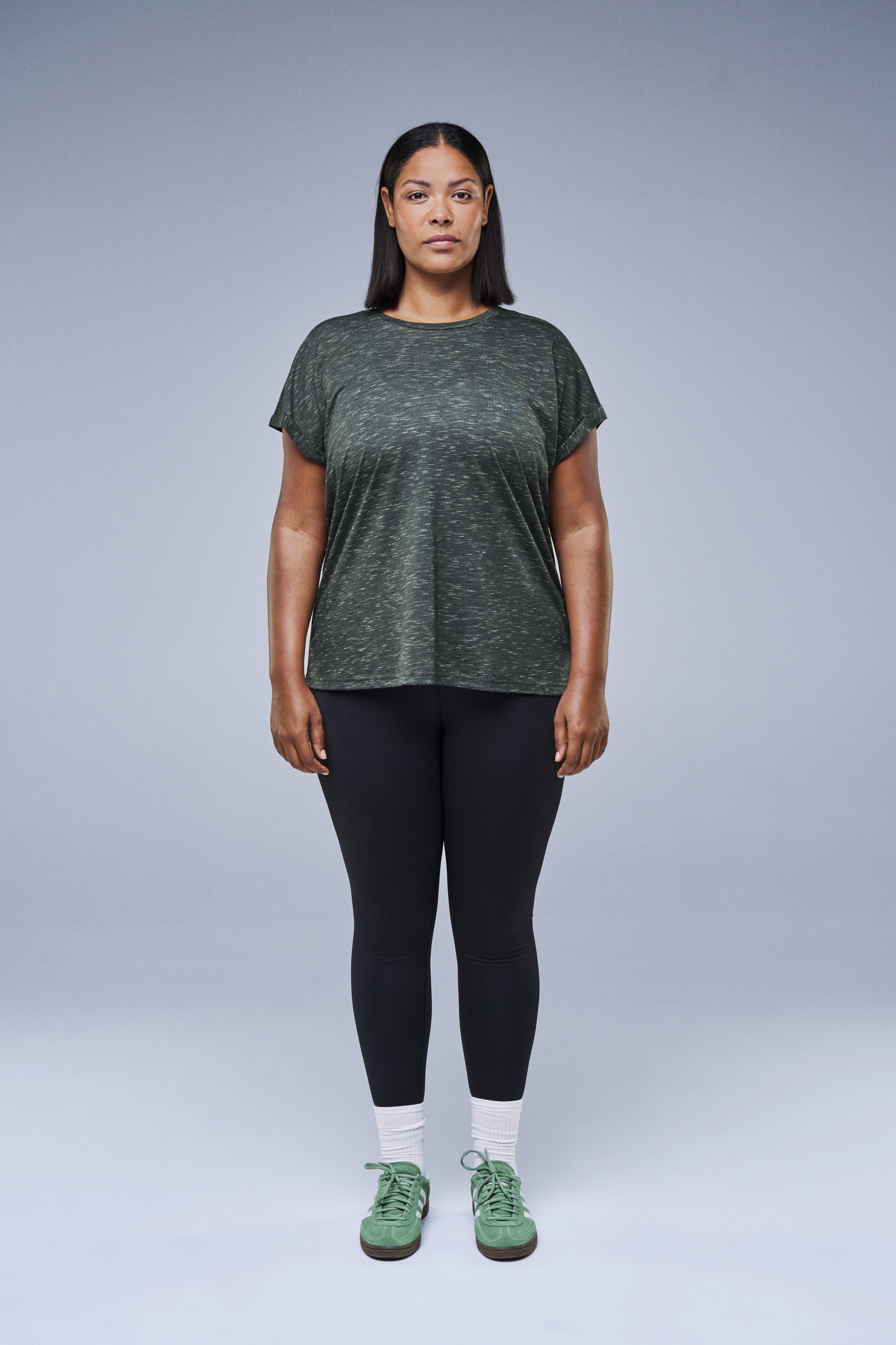 Gr&oslash;nn l&oslash;s trenings-T-skjorte, , Model