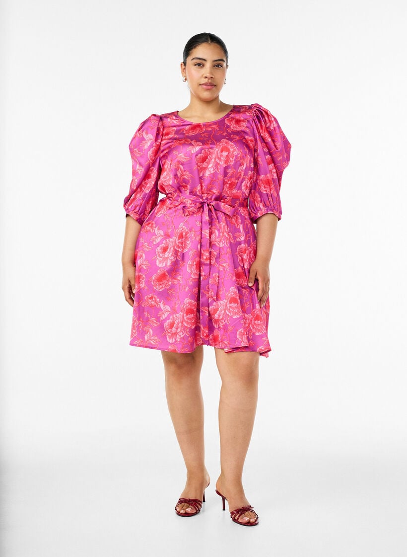 Blomstret kjole med puffede ermer og knytebelte, Rosa, Model image number 1