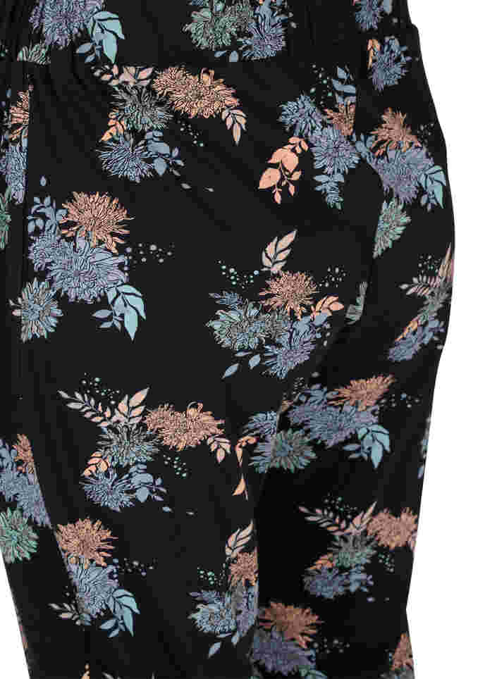 Pysjamasbukser med blomstermønster i bomull, Black Flower AOP, Packshot image number 3