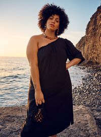 One-shoulder sommerkjole, , Model